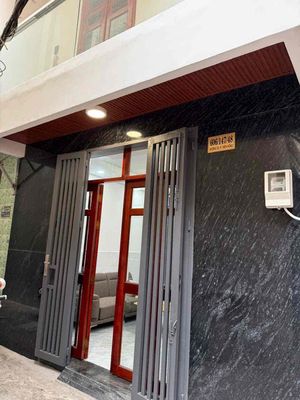 Bán nhà 606/147/48 đường 3/2 phường Diên Hồng
