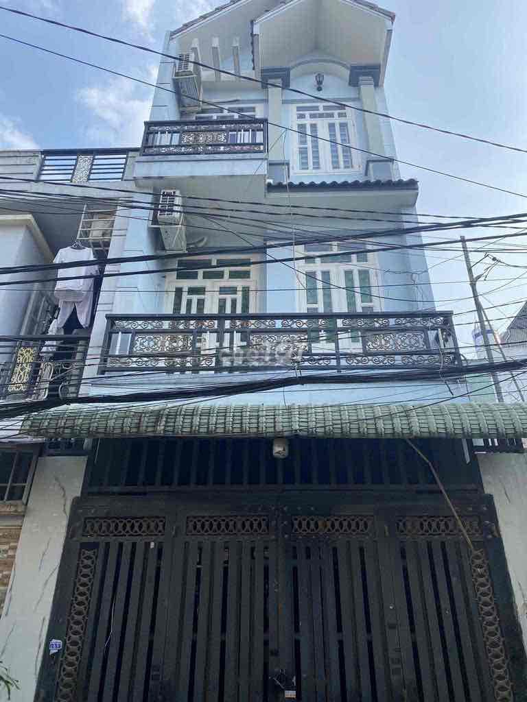 Аренда · 4 комн. · 60 м² · Quận Bình Tân, ул. Đường Bình Thành