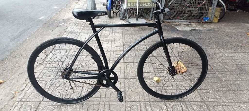 Xe đạp fixed gear bánh 700 còn tốt mua về là chạy