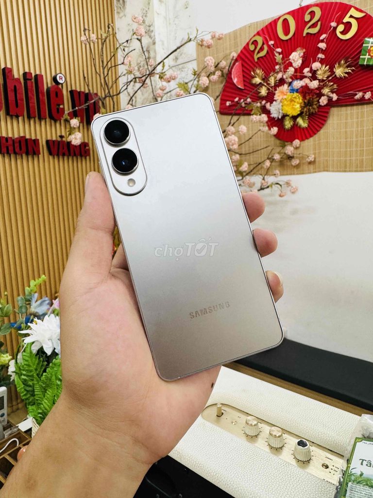 Samsung S25 Edge 512GB Bạc. Mua bán Điện thoại tại Quận Đống Đa Hà Nội được đăng bởi Nguyễn Đức  hình 1