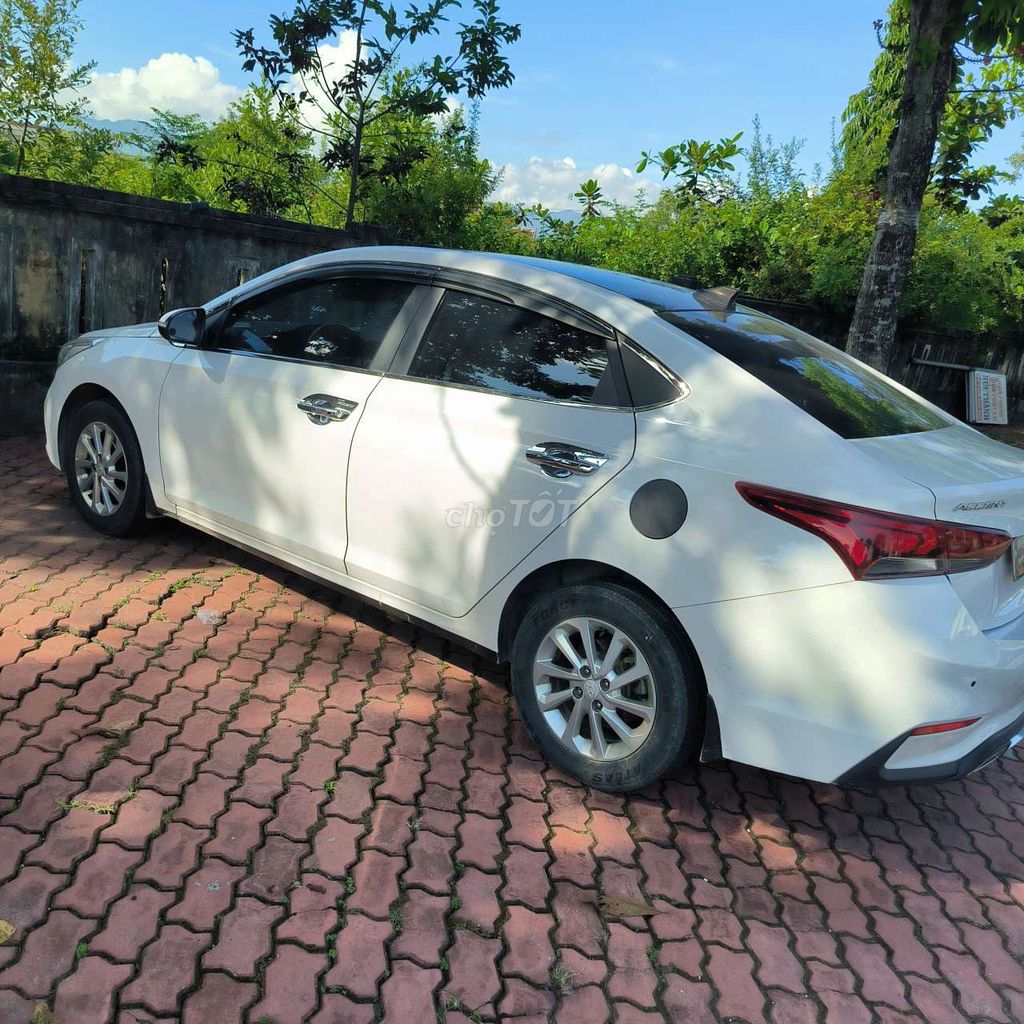 Lên đời cần bán Acccent 2018 MT. Mua bán Ô tô tại Quận Cẩm Lệ Đà Nẵng được đăng bởi Trung Hậu hình 3