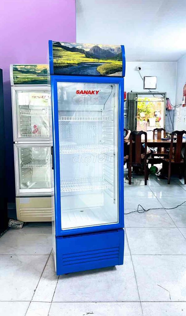 TỦ MÁT SANAKY 300 Lít đời mới. Tiết kiệm điện.