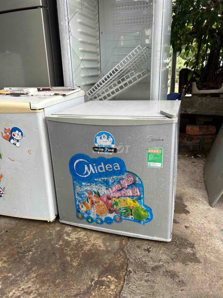 Tủ lạnh mini Midea Bạc. Mua bán Tủ lạnh tại Quận Long Biên Hà Nội được đăng bởi Tuan anh hình 1
