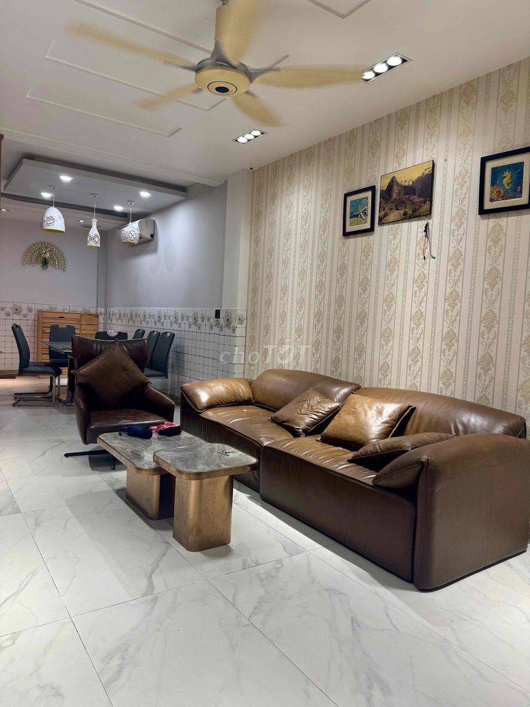 Ghế sofa da bò thật màu Nâu. Mua bán Bàn ghế tại Quận Tân Bình Tp Hồ Chí Minh được đăng bởi Jennie hình 1