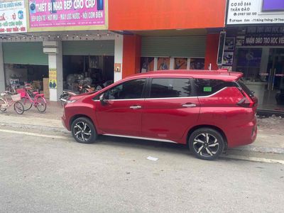 Mitsubishi Xpander Premium 2023 Đỏ 10 vạn