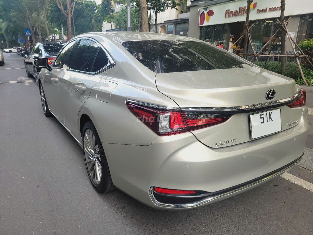 Lexus ES 250 2022 Vàng cát 12000 km. Mua bán Ô tô tại Quận Gò Vấp Tp Hồ Chí Minh được đăng bởi Hải Ô Tô hình 5