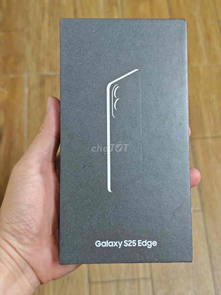 Samsung Galaxy S25 Edge New Thanh lý. Mua bán Điện thoại tại Quận Đống Đa Hà Nội được đăng bởi Tuấn Anh hình 1