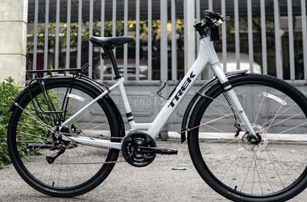 Pass xe 2 xe Trek mới 99%. Mua bán Xe đạp tại Thành phố Huế Thừa Thiên Huế được đăng bởi Phùng Đình Nguyên hình 1