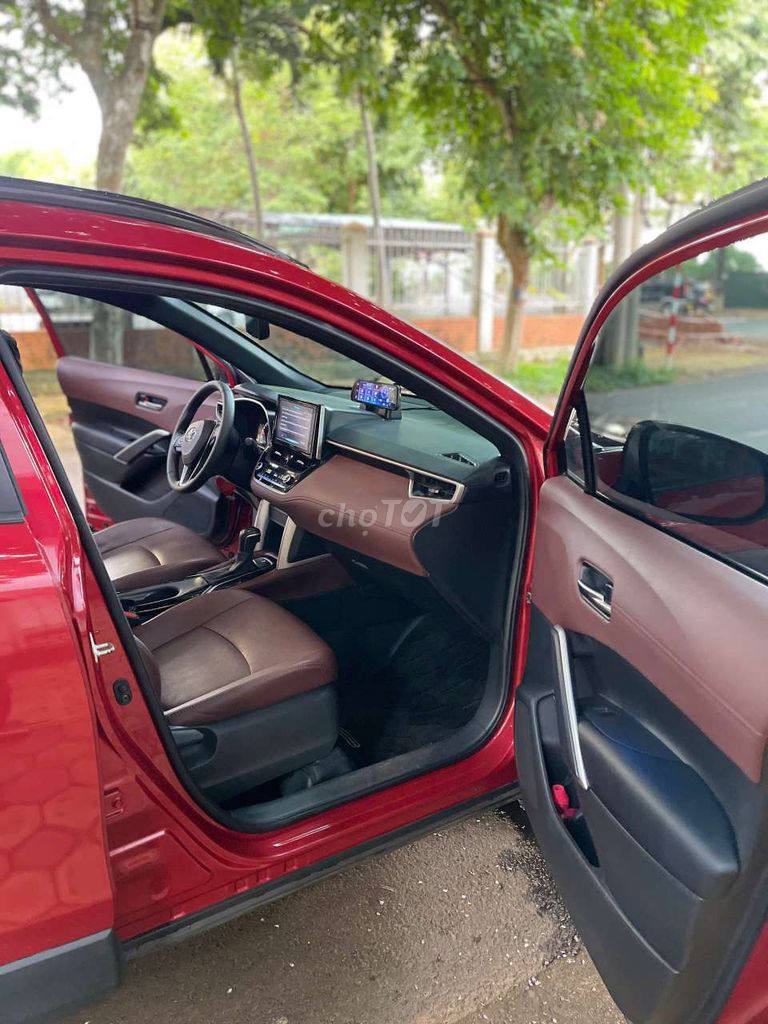 Toyota Cross 2022 1.8V Đỏ odo 3 vạn 1 chủ. Mua bán Ô tô tại Quận 12 Tp Hồ Chí Minh được đăng bởi Mr Nhật hình 6