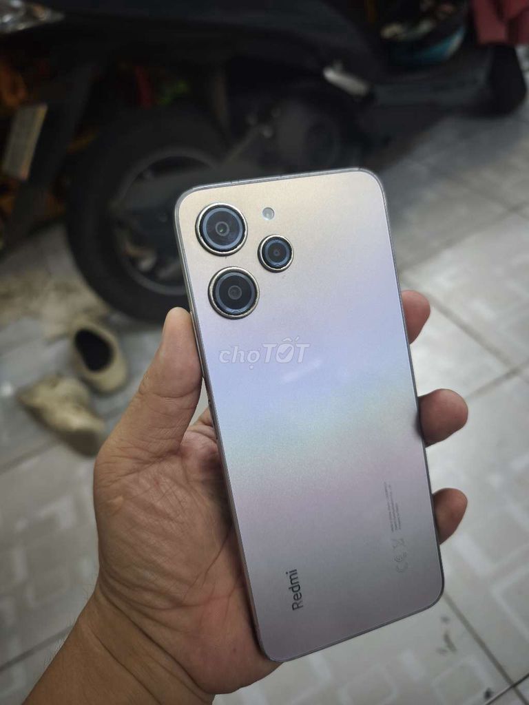 Xiaomi 12 ram8+4/128 pin 5000 trâu bò grab ngon. Mua bán Điện thoại tại Quận 1 Tp Hồ Chí Minh được đăng bởi trùm giá rẻ hình 1