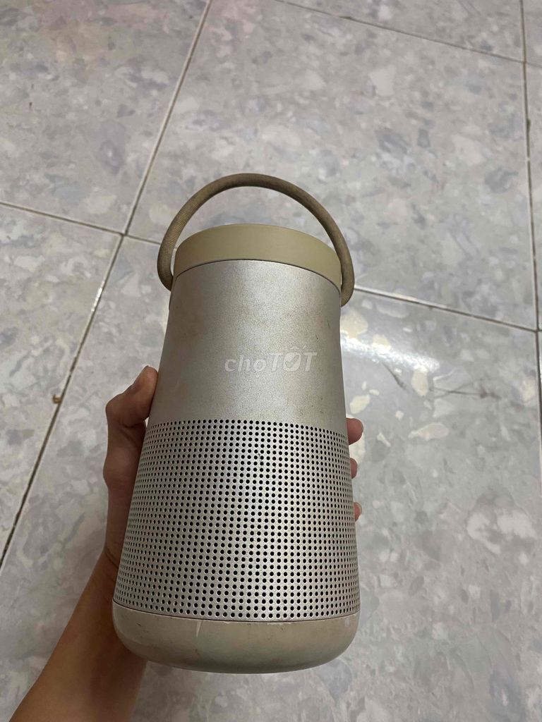 Bose Revolve plus mất nguồn