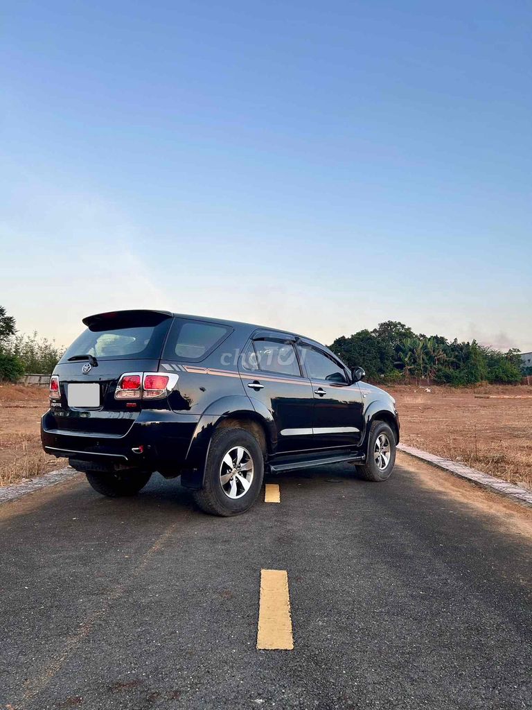 Toyota Fortuner SR5 2007. Mua bán Ô tô tại Quận Bình Tân Tp Hồ Chí Minh được đăng bởi Nguyên hình 2
