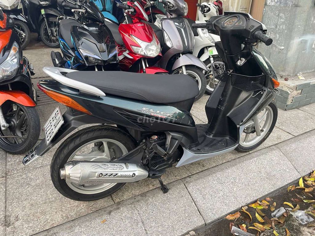 Honda click 2010 mới 90% biển số thành phố. Mua bán Xe máy tại Quận Tân Phú Tp Hồ Chí Minh được đăng bởi Tuanduy hình 4