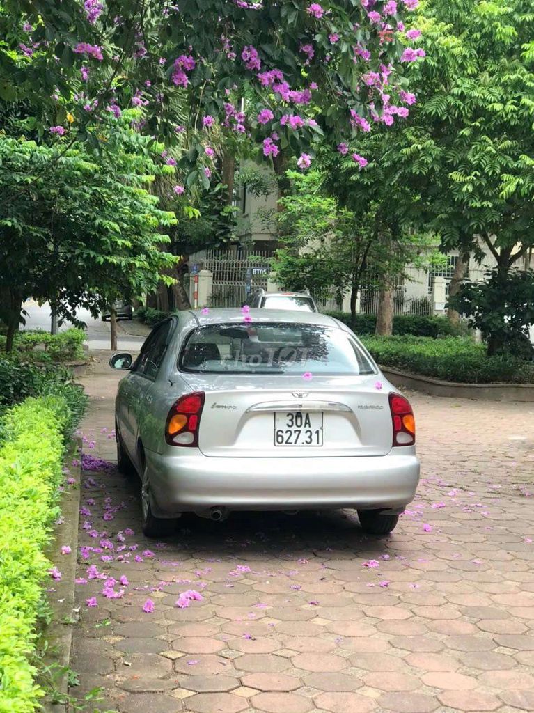 Daewoo Lanos 2004 Sedan Bạc 5 chỗ