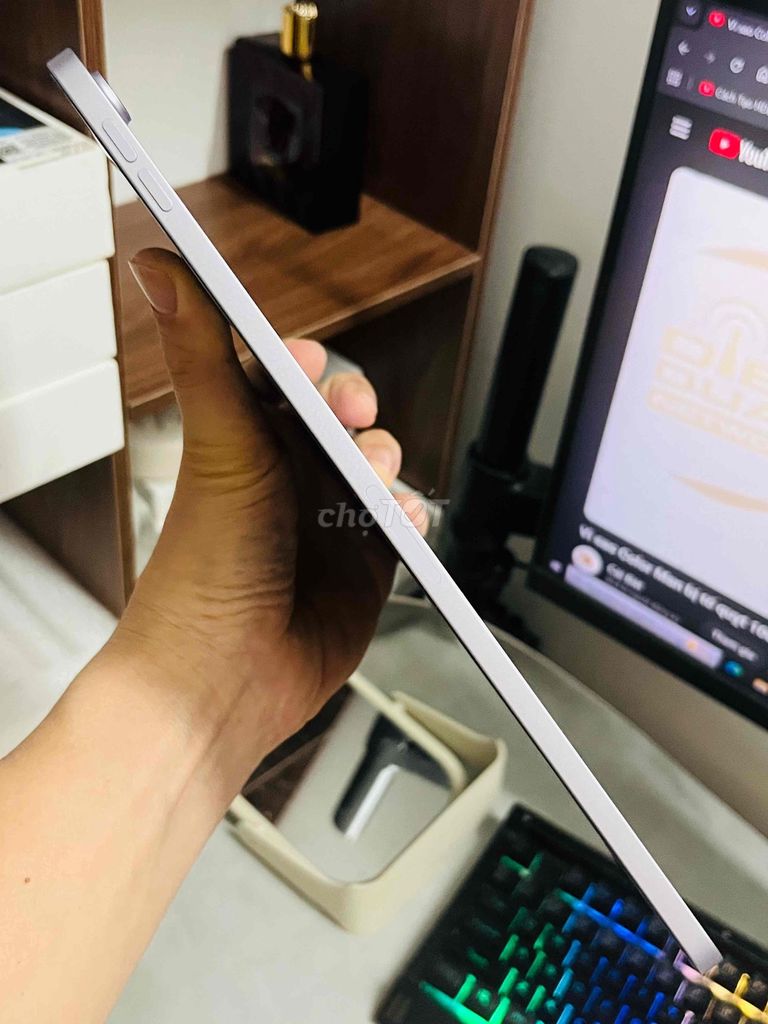 Apple iPad Air M3 128GB Tím. Mua bán Máy tính bảng tại Quận 7 Tp Hồ Chí Minh được đăng bởi Thành hình 1