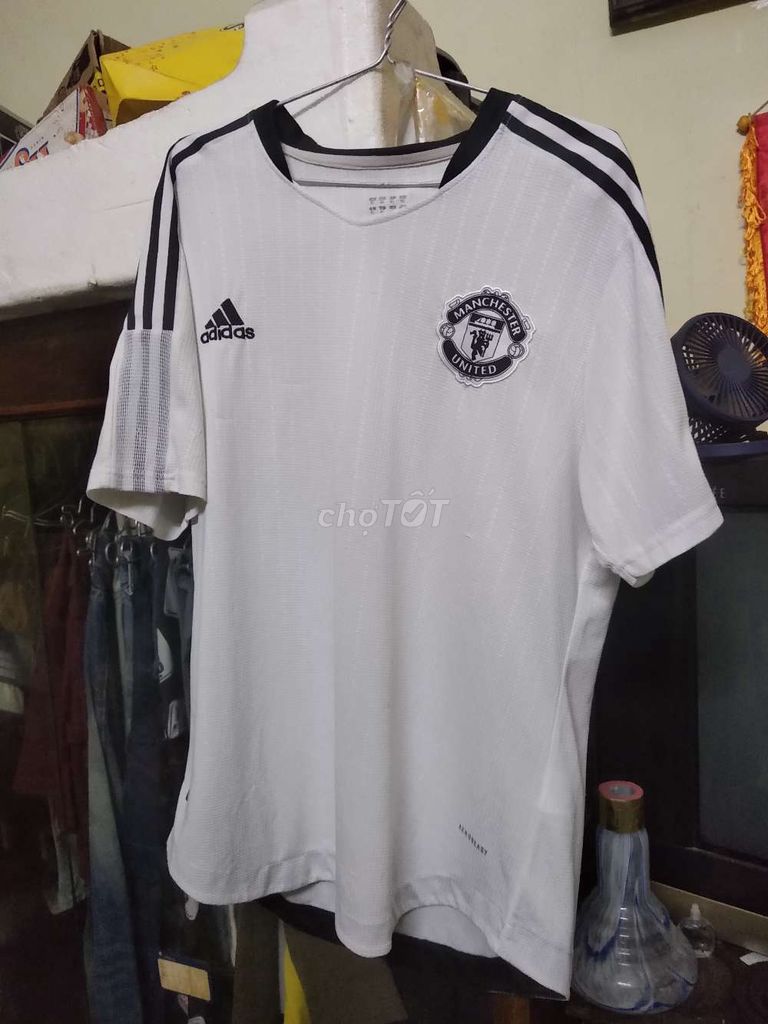 Áo thể thao Adidas cho Manchester United,bao sip. Mua bán Đồ thể thao, Dã ngoại tại Quận Ninh Kiều Cần Thơ được đăng bởi Shop Tứ Quí hình 1