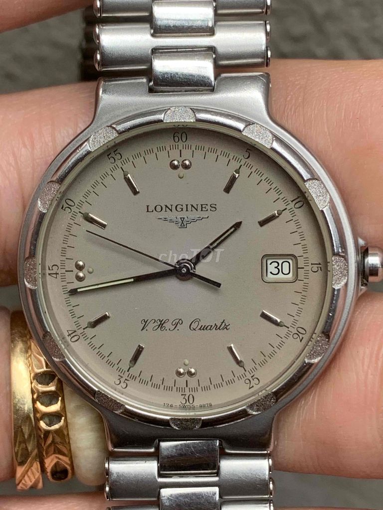 Đồng hồ Longines Conquest V.H.P Quartz chính hảng