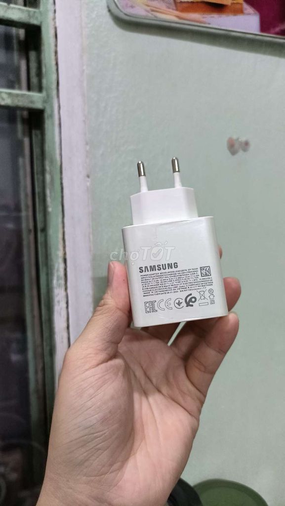 Củ sạc Samsung Trắng Type-C, USB. Mua bán Phụ kiện (Màn hình, Chuột...) tại Quận Hải Châu Đà Nẵng được đăng bởi phong hình 1