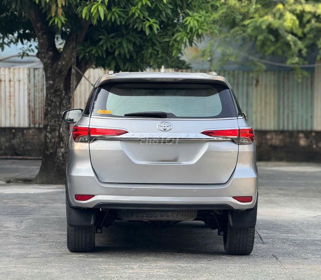 Toyota Fortuner 2018 Xăng Tự động Bạc. Mua bán Ô tô tại Thành phố Thủ Dầu Một Bình Dương được đăng bởi Oto An Suong hình 4