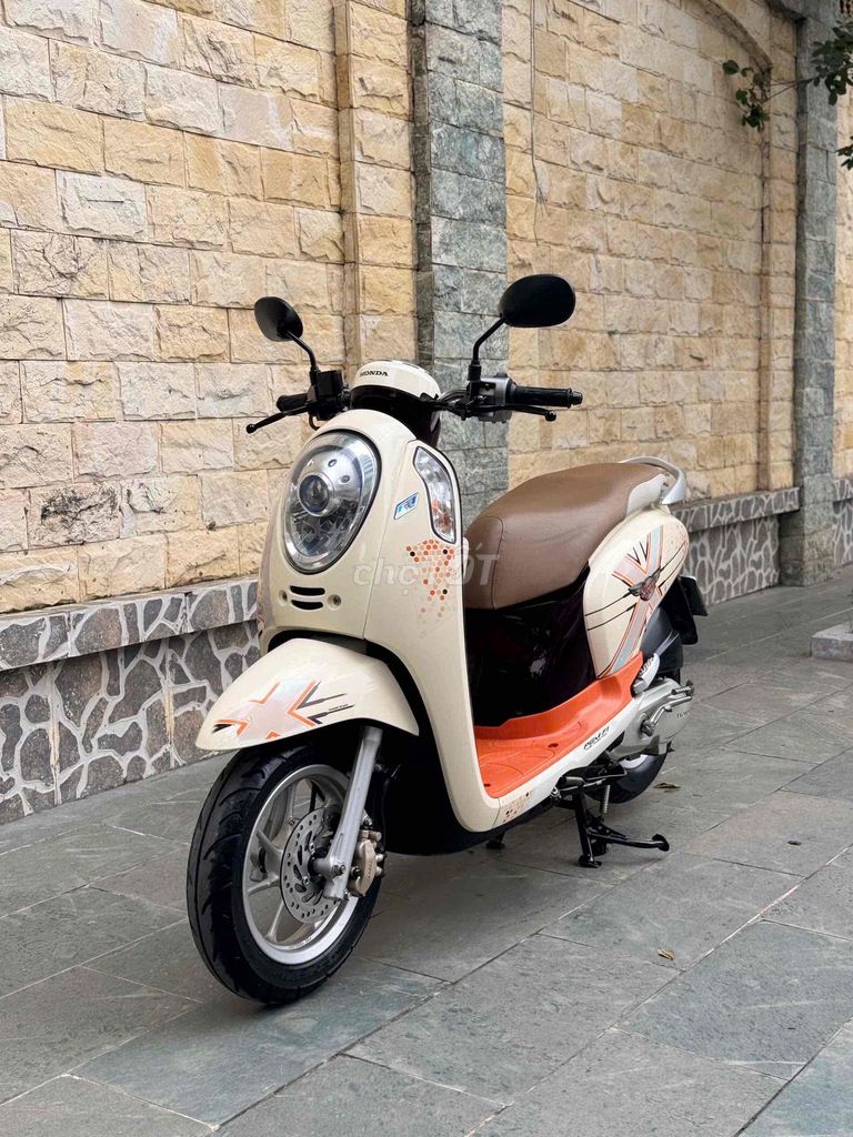 Scoopy 110fi nhập thái sơn máy zin 100% hàng cọp. Mua bán Xe máy tại Quận Cầu Giấy Hà Nội được đăng bởi nguyễn bích thuỷ hình 10