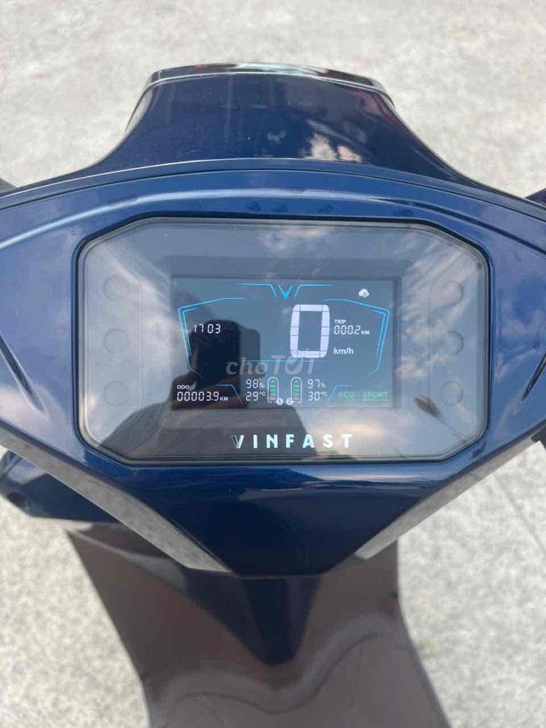 Bán xe điện Vinfast Vento bản 2 pin mới 100%. Mua bán Xe điện tại Quận Bắc Từ Liêm Hà Nội được đăng bởi Kim ngân hình 4