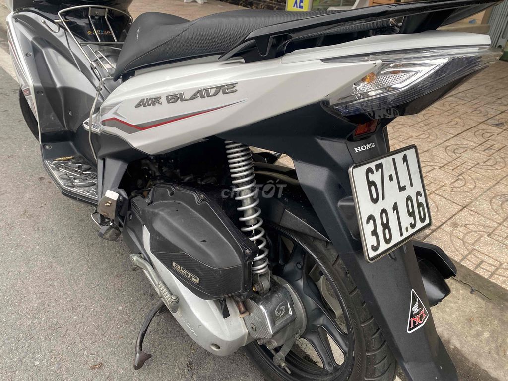 Ab 125 Fi dk 2014 bs 67 Ag. Mua bán Xe máy tại Huyện Chợ Mới An Giang được đăng bởi Cửa hàng xe gắn máy Minh Thuận hình 4