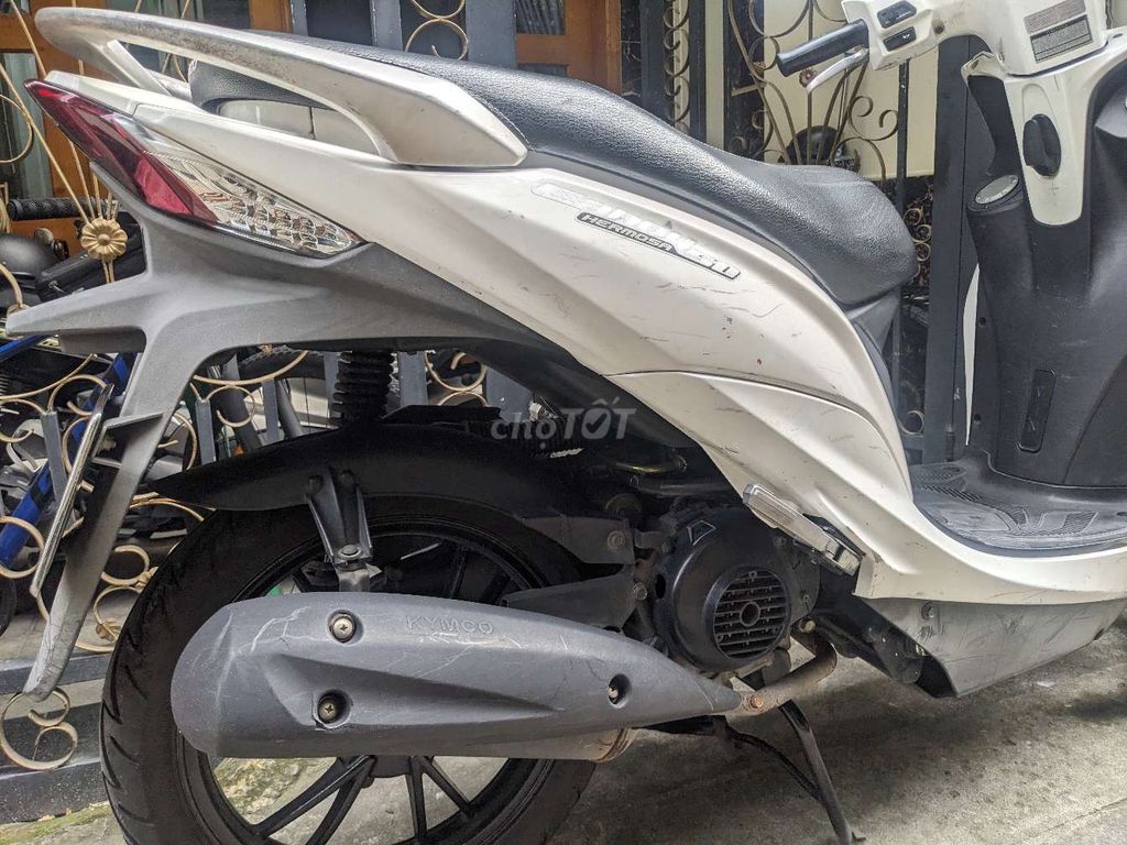 Hoàng thành nhiệm vụ 3 năm. Mua bán Xe máy tại Quận 7 Tp Hồ Chí Minh được đăng bởi Thi hình 4