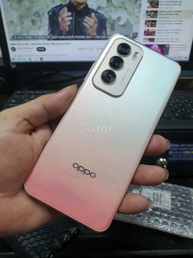 Oppo Reno 12 5G Bạc 12GB/512GB 2 sim. Mua bán Điện thoại tại Huyện Hóc Môn Tp Hồ Chí Minh được đăng bởi văn bình hình 1