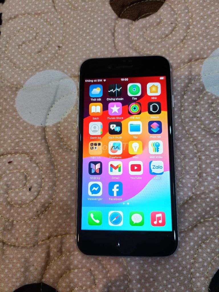 Apple iPhone SE 2020 trắng. Mua bán Điện thoại tại Huyện Kiến Thuỵ Hải Phòng được đăng bởi Khanh hình 1
