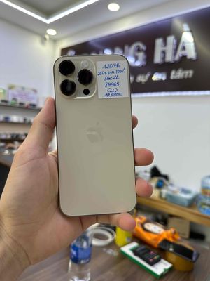 iPhone 14 Pro Max 128GB Gold Sạc 2L. Mua bán Điện thoại tại Huyện Phú Giáo Bình Dương được đăng bởi Hà Vương Bửu