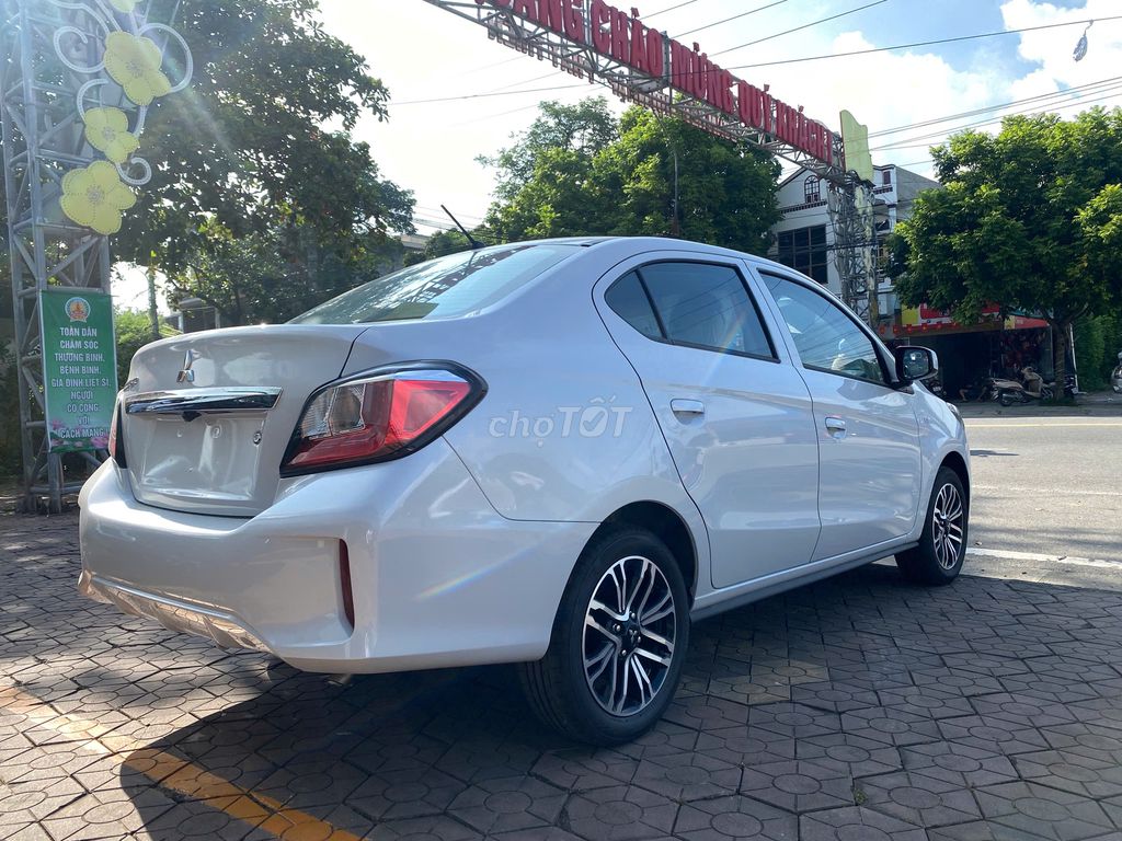 Mitsubishi Attrage 2025 1.2 MT - 10 km. Mua bán Ô tô tại Thành phố Tuyên Quang Tuyên Quang được đăng bởi VŨ MẠNH HÙNG hình 2