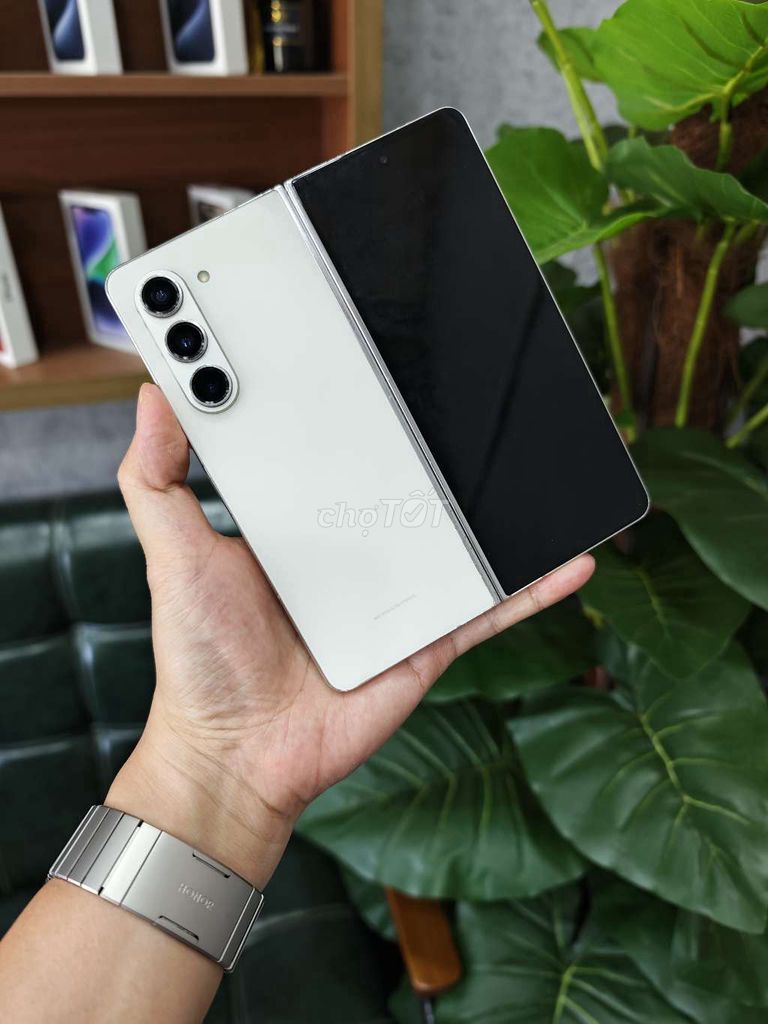 Samsung Z Fold 5 256G Trắng VN giá thơm. Mua bán Điện thoại tại Thành phố Buôn Ma Thuột Đắk Lắk được đăng bởi Định Phone47 hình 1