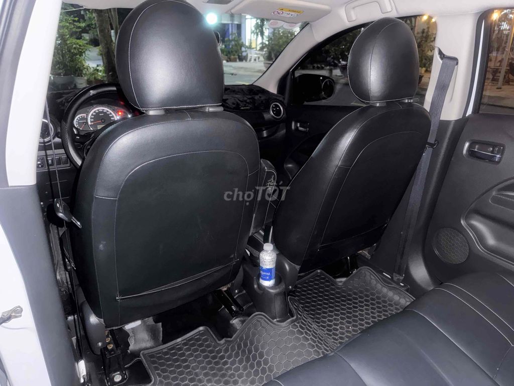 Mitsubishi Attrage CVT Premium Trắng 80.000km. Mua bán Ô tô tại Thành phố Rạch Giá Kiên Giang được đăng bởi 123456789  hình 9