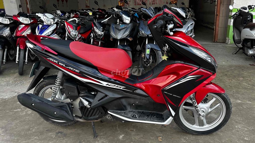 Honda Airblade fi 2013 đỏ đen ( hỗ trợ góp ). Mua bán Xe máy tại Huyện Chợ Mới An Giang được đăng bởi Cửa hàng xe Thiên Phước 2 hình 1