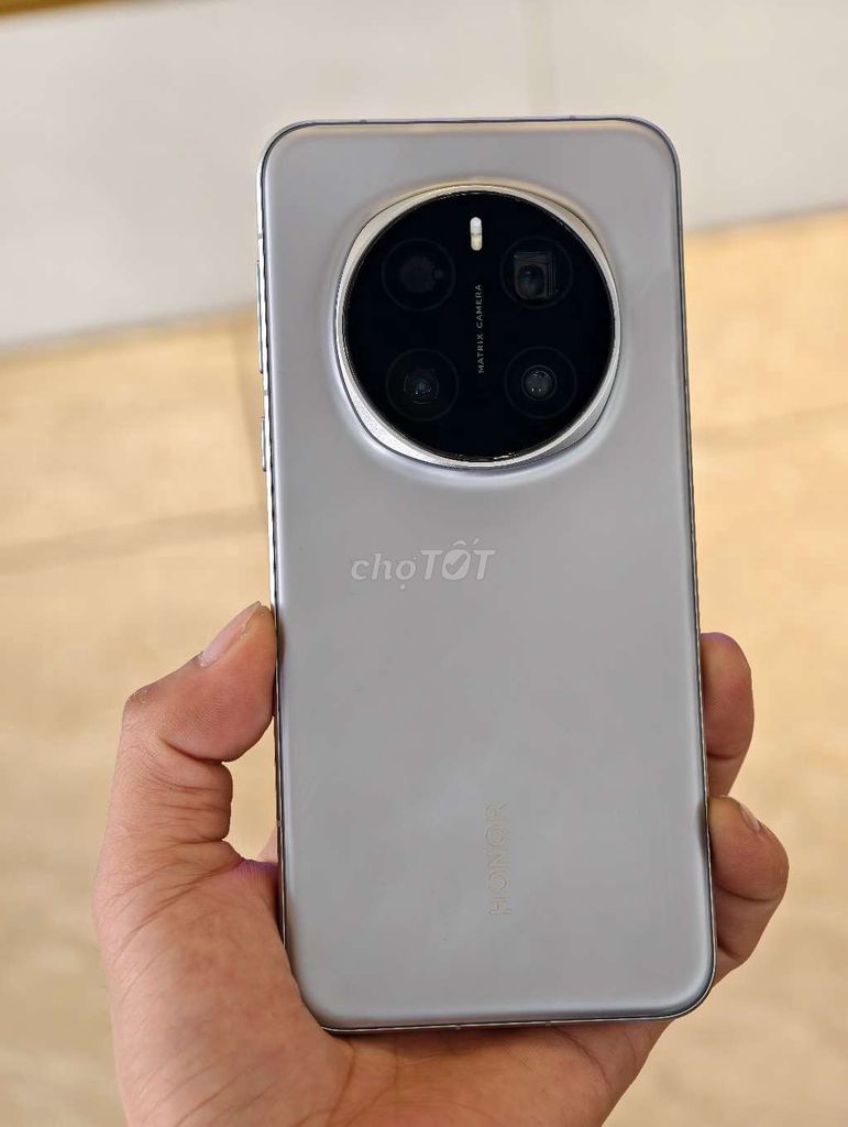 Honor Magic 7 Pro 512GB Bạc. Mua bán Điện thoại tại Thành phố Thuận An Bình Dương được đăng bởi Nguyễn Mạnh Hoàn hình 1