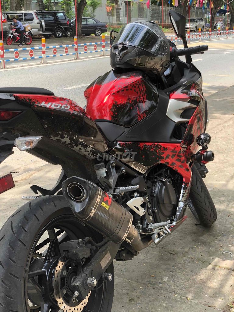 Kawasaki Ninja 400 2019 Đen Đỏ. Mua bán Xe máy tại Quận 7 Tp Hồ Chí Minh được đăng bởi Trần Phạm Phước Thắng hình 2