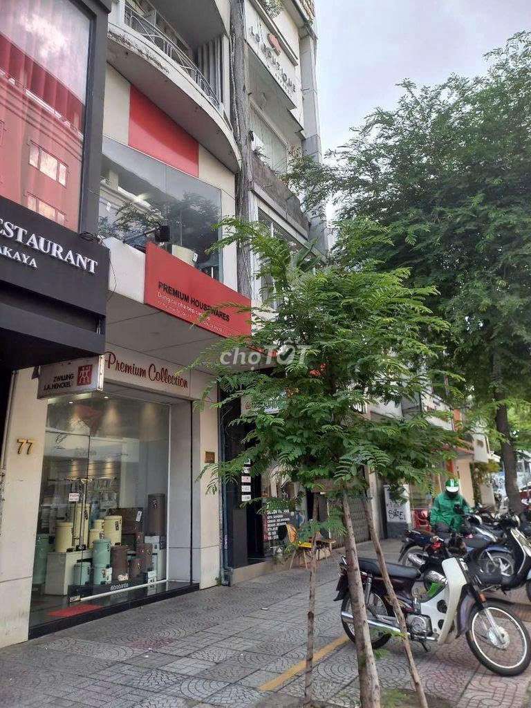 MB LÝ TỰ TRỌNG Q1. 4X10M giá chỉ 35tr ngay vincom