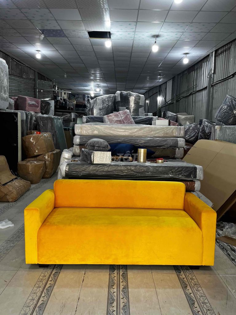 Băng Ghế Sofa Phòng Khách 1m7 Màu Vàng Sang Trọng