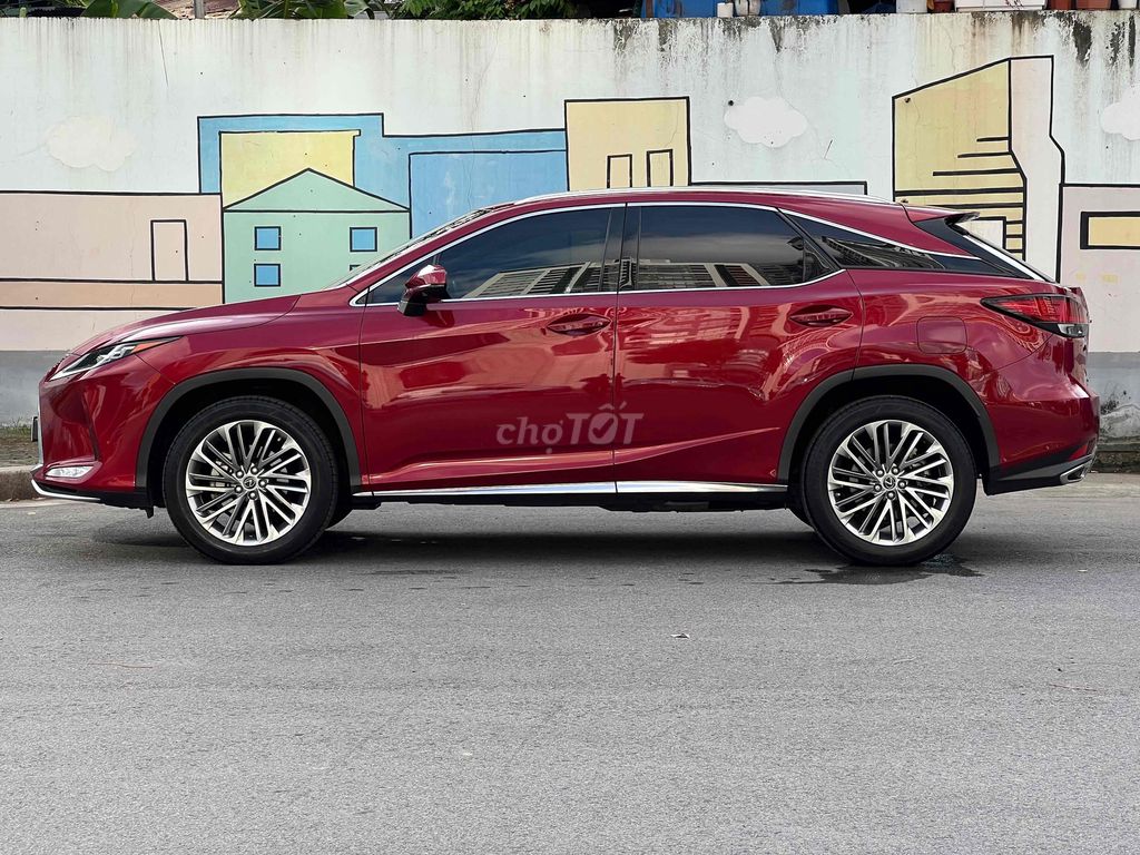 Lexus RX 2021 300 - 40000 km. Mua bán Ô tô tại undefined undefined được đăng bởi Cửa hàng Đại Tín Auto hình 4