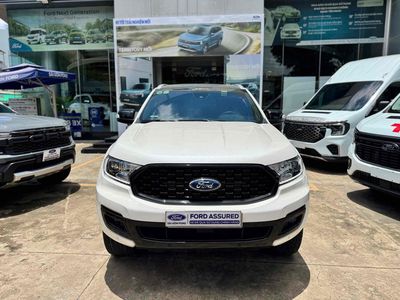 Everest 2 cầu xe đi rất ít bán tại Đại Lý Ford. Mua bán Ô tô tại Quận Tân Bình Tp Hồ Chí Minh được đăng bởi FORD PHỔ QUANG XE CŨ