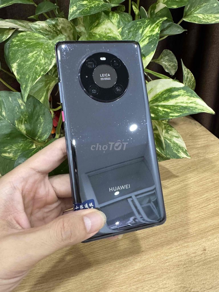 Huawei Mate 40 Pro 256GB Đen Like New. Mua bán Điện thoại tại Quận Hoàng Mai Hà Nội được đăng bởi OneSmart hình 1