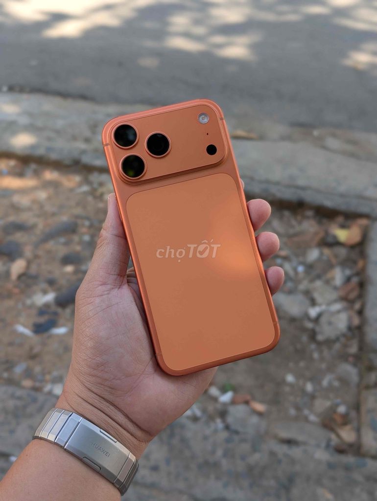 Apple iPhone 17 Pro Max 256GB Cam Mỹ. Mua bán Điện thoại tại Thành phố Biên Hòa Đồng Nai được đăng bởi Cao Trí STMobile hình 1