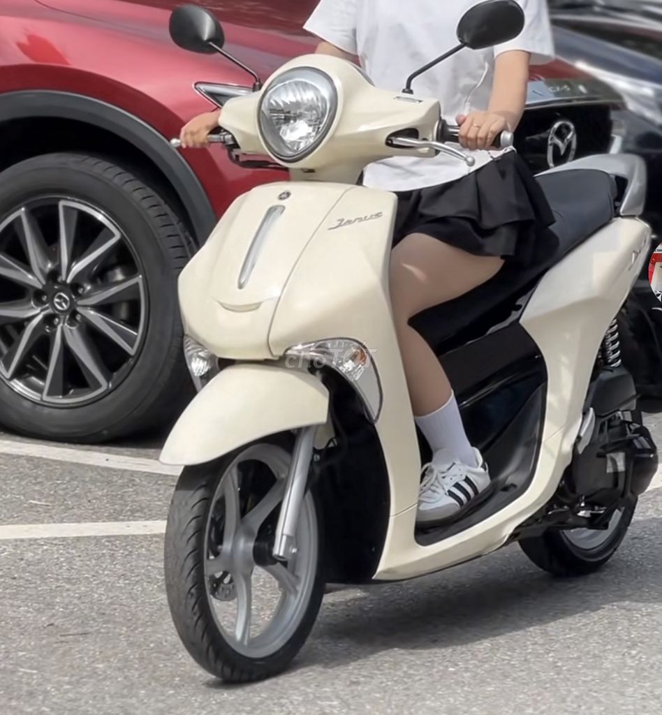 Yamaha Janus 2021 màu Kem. Mua bán Xe máy tại Quận Hai Bà Trưng Hà Nội được đăng bởi Thoan Thanh hình 1