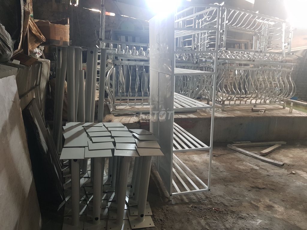 TUYỂN 03 THỢ HÀN SẮT VÀ INOX TẠI XUÂN ĐỈNH, HÀ NỘI. Việc làm tại Quận Bắc Từ Liêm Hà Nội được đăng bởi CÔNG TY TNHH ĐẦU TƯ THƯƠNG MẠI VÀ SẢN XUẤT THÀNH NAM hình 2