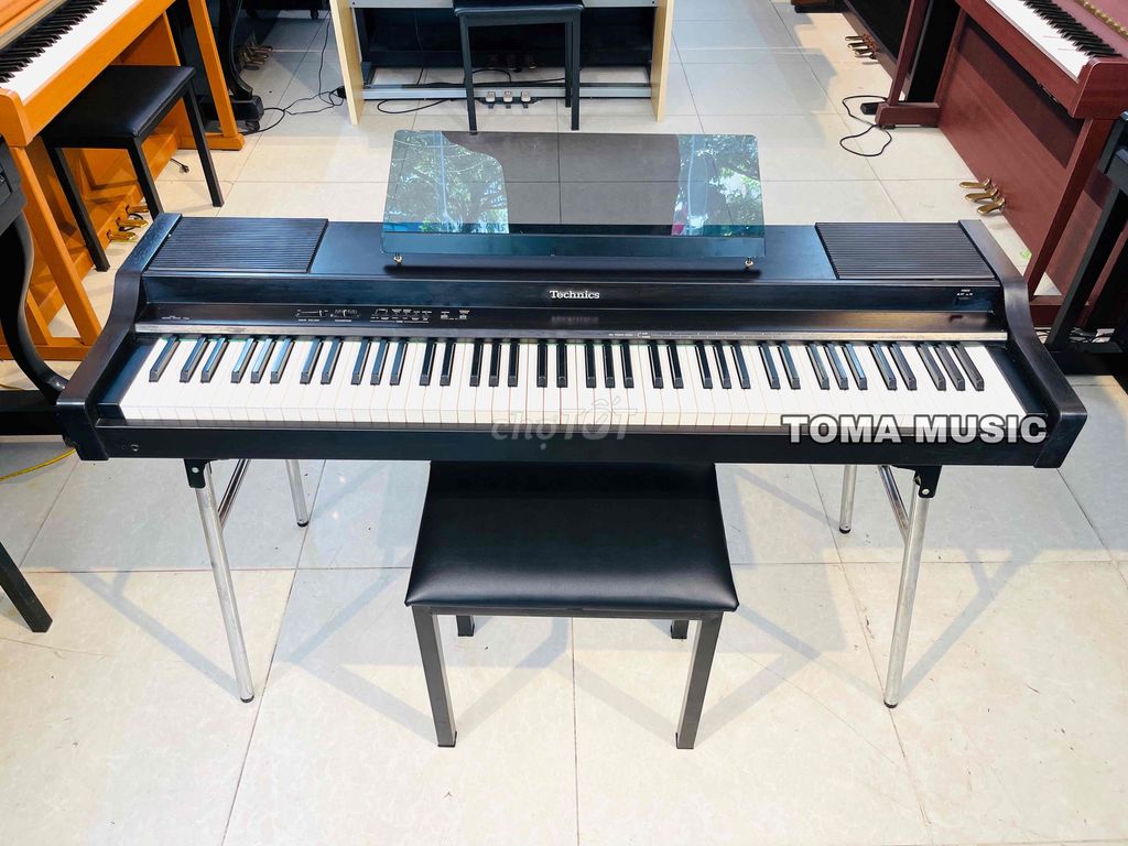 Đàn Piano Nhật giá rẻ tại Toma Music