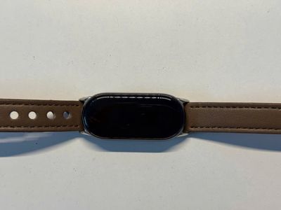 Dư miband 8 không dùng. Cần pass.. Mua bán Thiết bị đeo thông minh tại Quận Sơn Trà Đà Nẵng được đăng bởi Lên