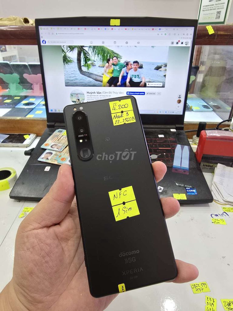 Sony Xperia 1 III (Mark 3) Đen 256GB. Mua bán Điện thoại tại Thành phố Long Xuyên An Giang được đăng bởi Facebook Cầm Đồ Thúy Vân hình 1