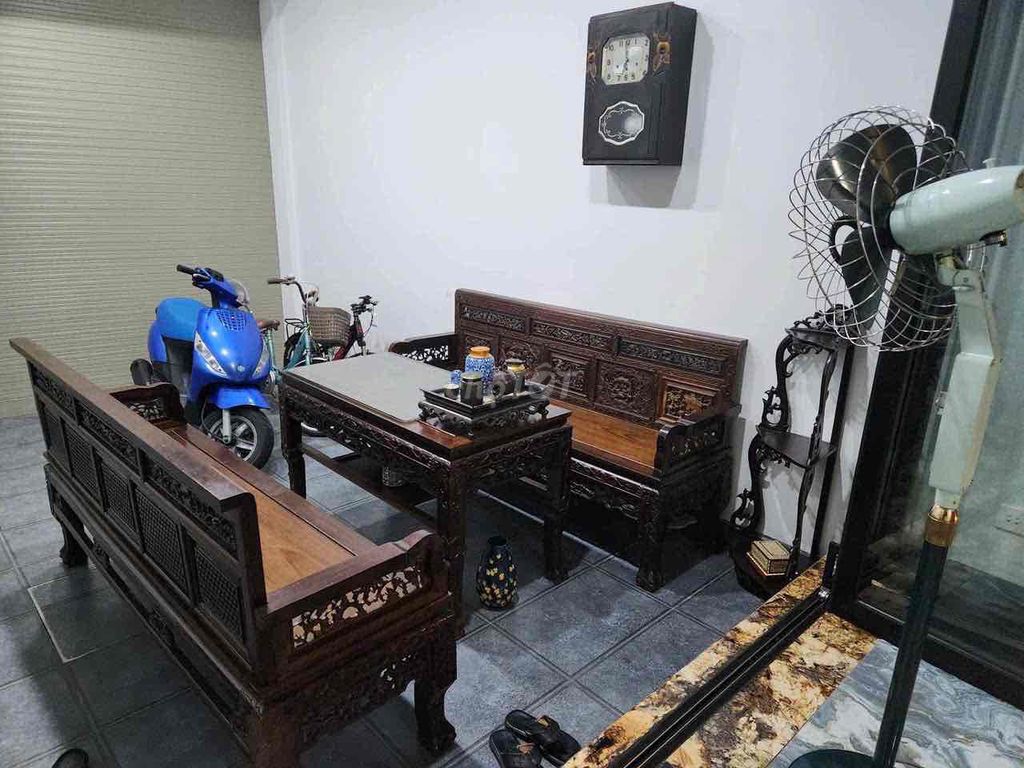 Bộ bàn ghế Gỗ Trường kỷ lối Huế. Mua bán Bàn ghế tại Quận Đống Đa Hà Nội được đăng bởi nguyễn văn chính hình 1