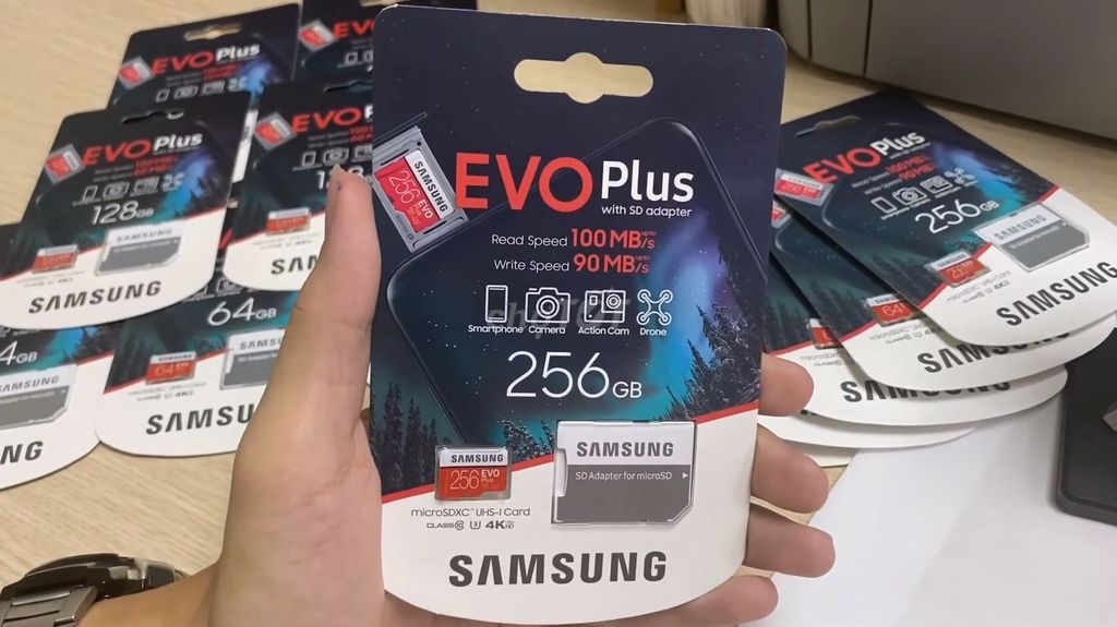 Thẻ nhớ MicroSD Samsung EVO Plus 256GB tốc độ caoo. Mua bán Phụ kiện (Màn hình, Chuột...) tại Thành phố Thủ Đức Tp Hồ Chí Minh được đăng bởi Trần Xuân Trường hình 1