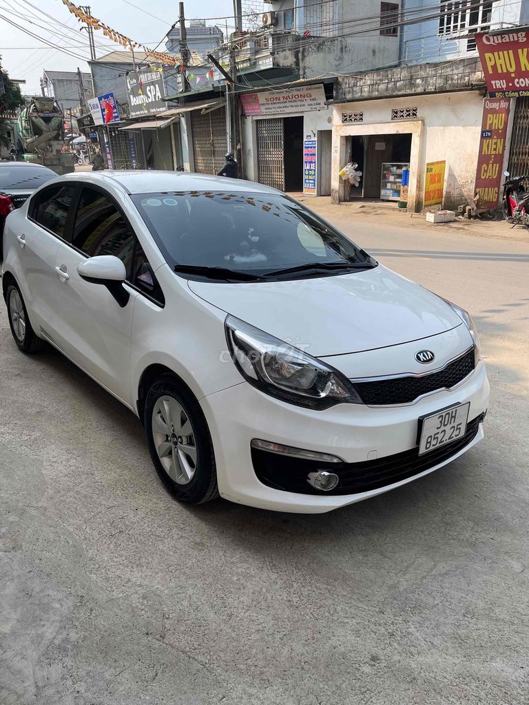 Kia Rio 2016 1.4 MT Sedan